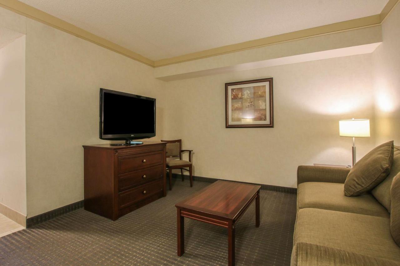 Best Western Brantford Hotel And Conference Centre Exterior foto
