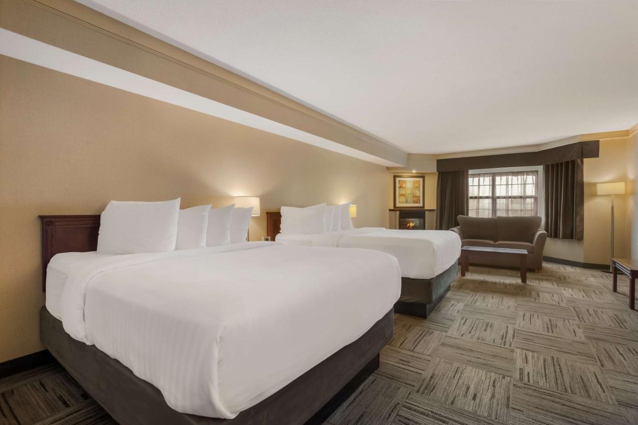Best Western Brantford Hotel And Conference Centre Exterior foto