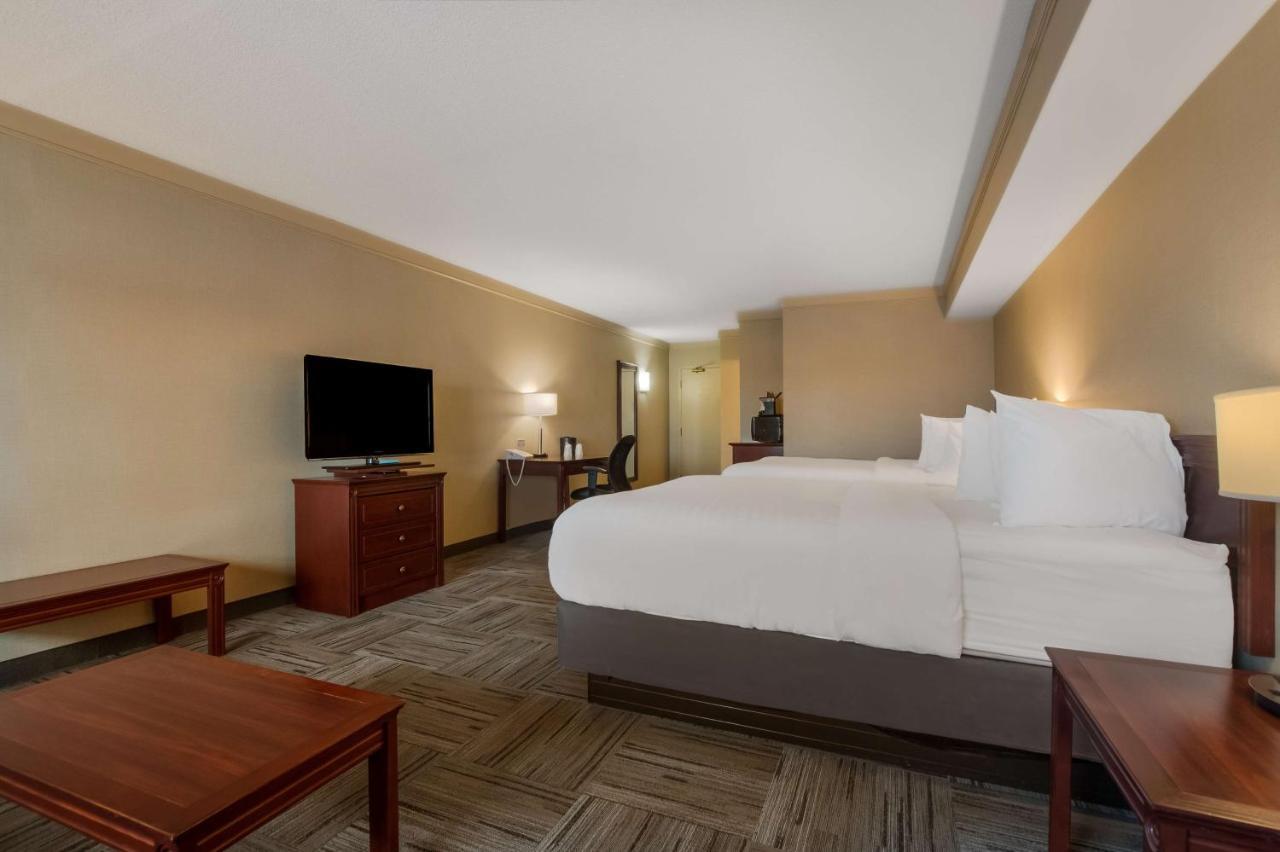 Best Western Brantford Hotel And Conference Centre Exterior foto